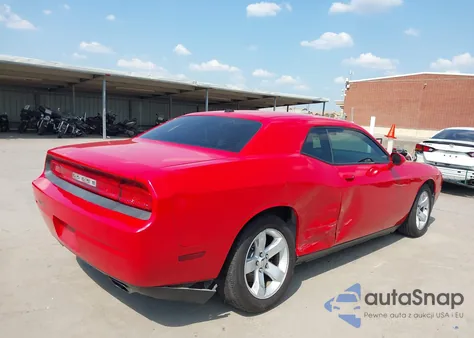 2014 Dodge Challenger Sxt from USA, damaged, VIN 2C3CDYAG5EH294823